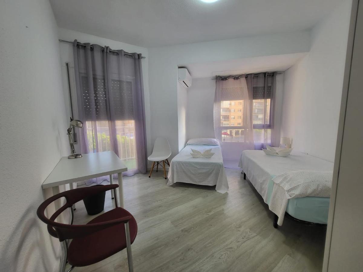 Apartamento Calido Apartment Картахена Екстериор снимка